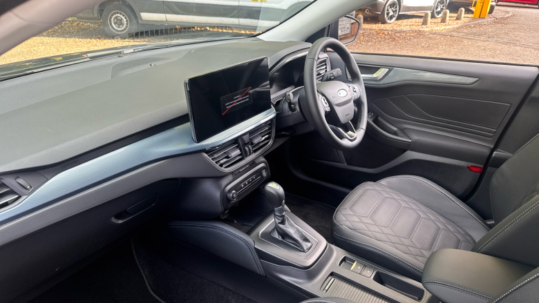 Ford Focus 1.0 EcoBoost Hybrid mHEV 155 Active X 5dr Auto Petrol Estate